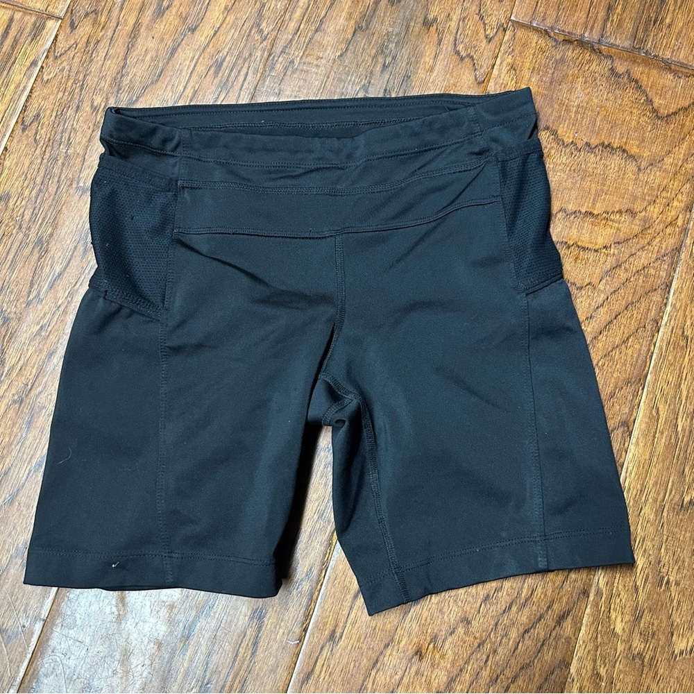 Athleta‎ Women's presto bike Short